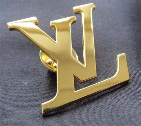 louis vuitton brooch pin